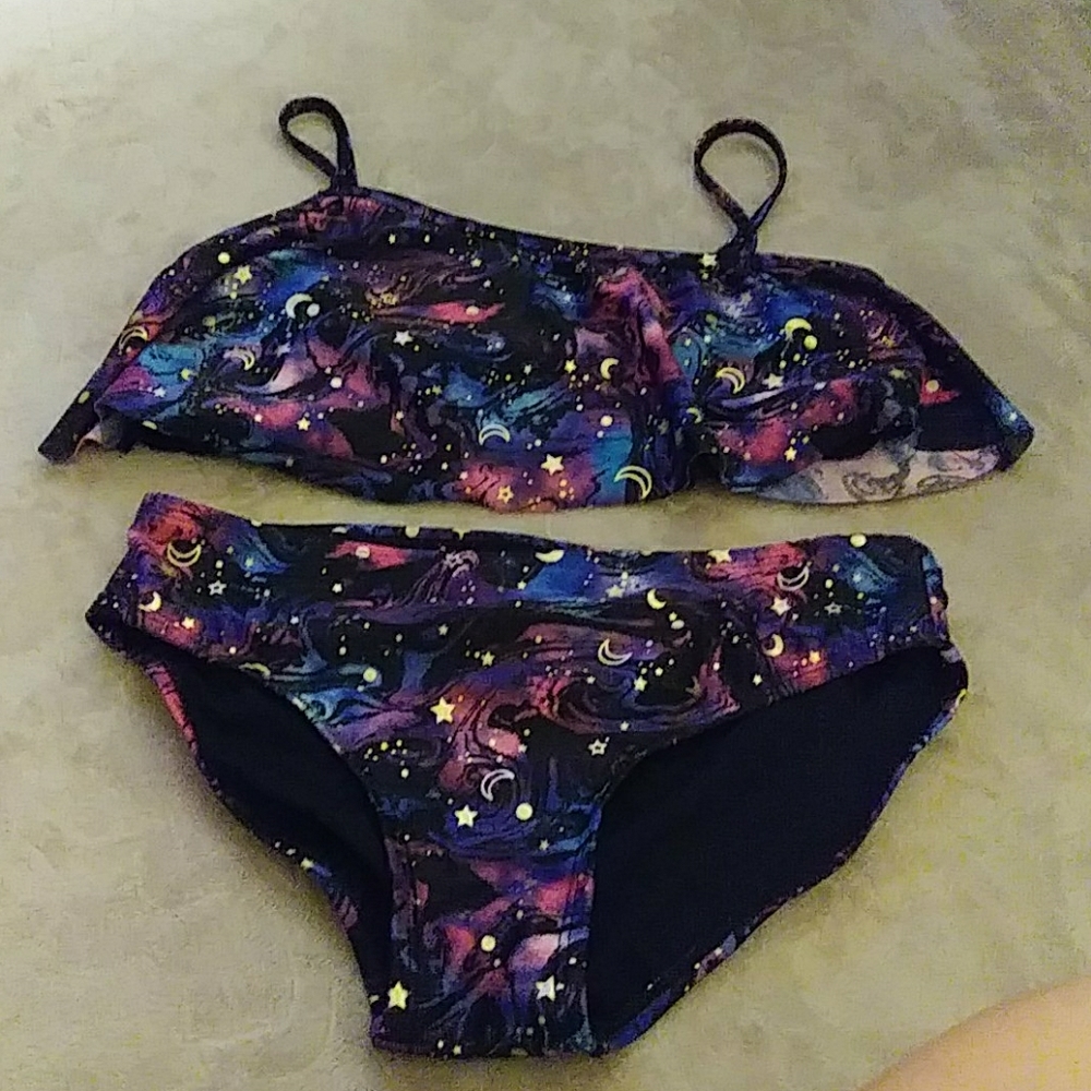 Girl's bikini
